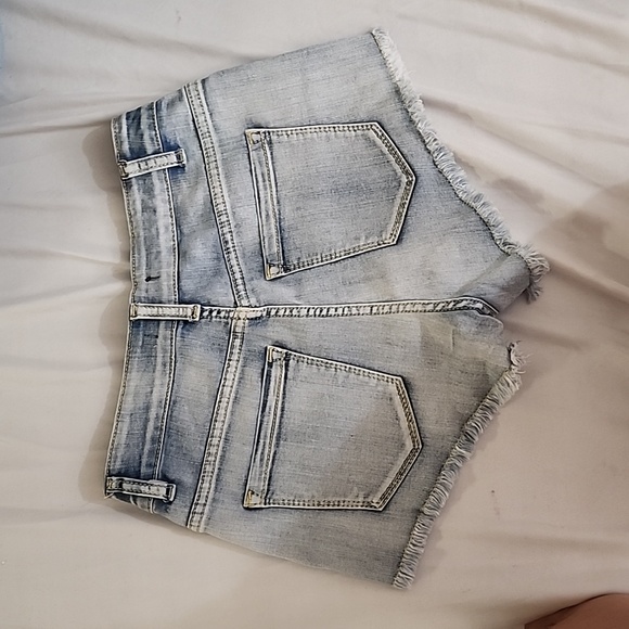 Mindcode short - Picture 2 of 5